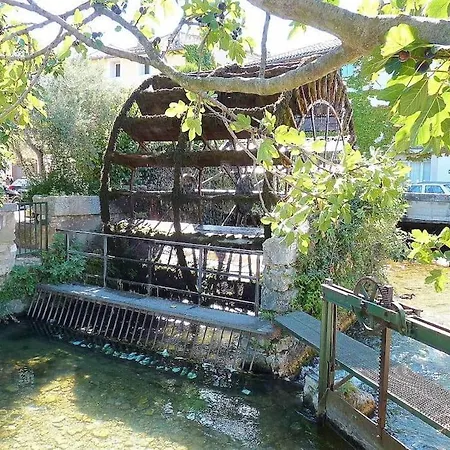 Le Nid De Marius Apartment L'Isle-sur-la-Sorgue Exterior photo